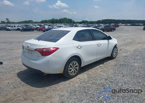 2019 Toyota Corolla Le z USA, uszkodzony, nr VIN 5YFBURHE2KP892620